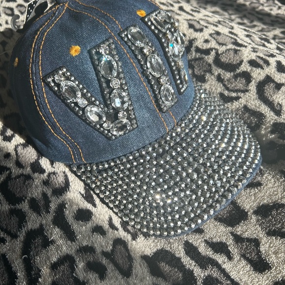 Y2K Rhinestone VIP Cap - Picture 7 of 7